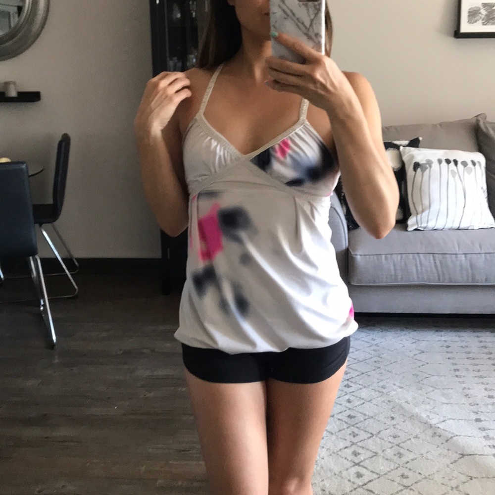 Cute Lululemon Top